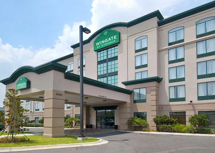 Wingate By Wyndham - Orlando International Airport- Free Hot Breakfast Hotel
